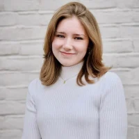 Kelley-T-Headshot